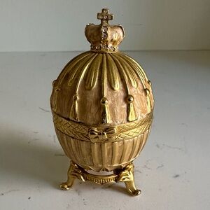 Gold Faberge style jewellery holder